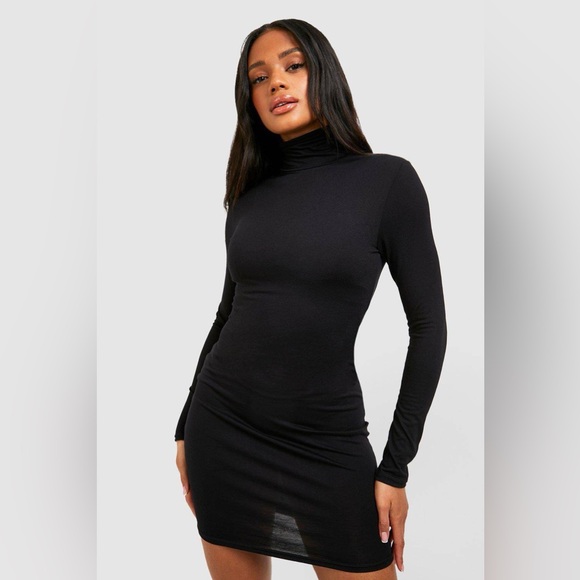 Boohoo Classic Black Long Sleeve Dress - Picture 4 of 4